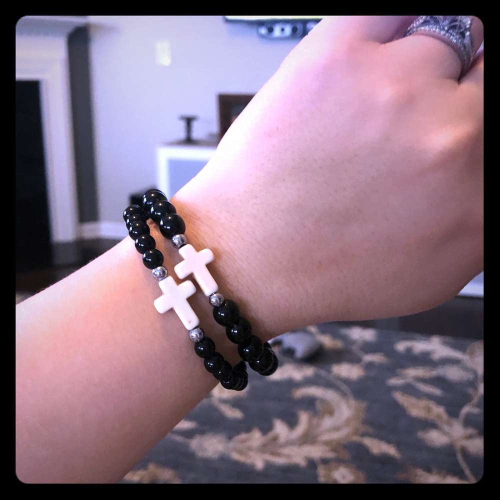 Cross Charm Beaded Bracelet